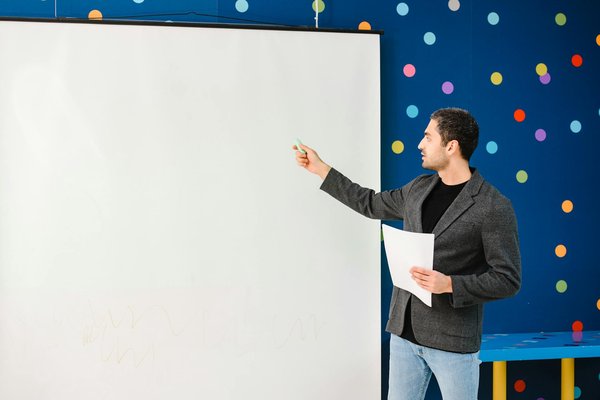 Adaptation nécessaire de l'entreprise aux réglementations environnementales